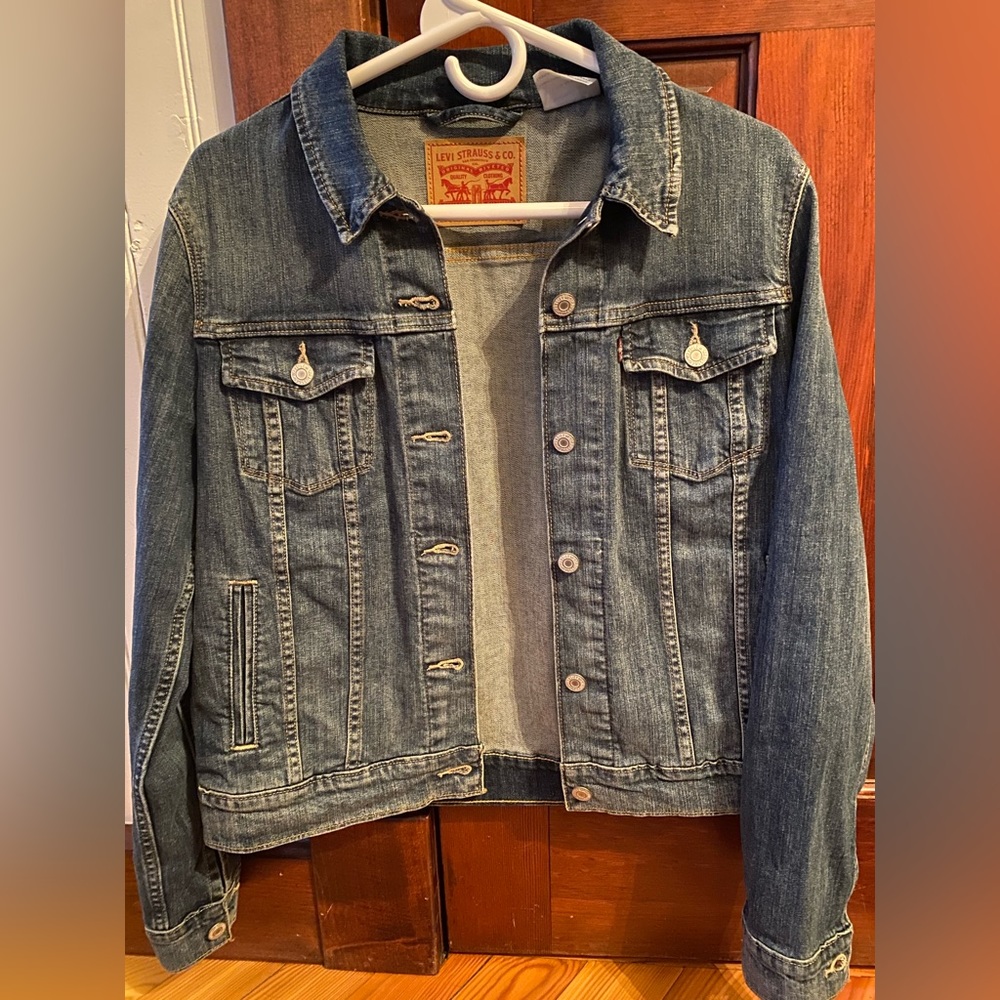 Levi Jean Jacket - Women’s Large